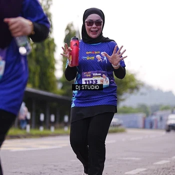 Runner Photo 8389657