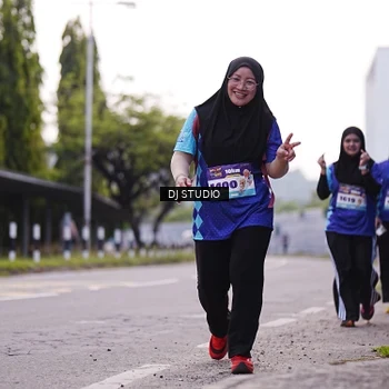 Runner Photo 8389692