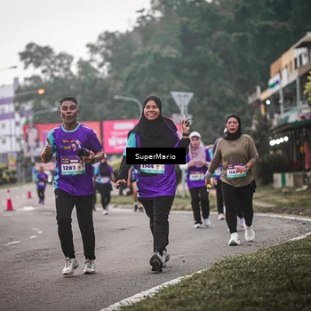 Runner Photo 8389694