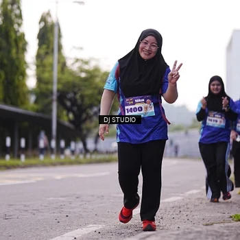 Runner Photo 8389696