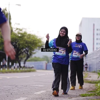 Runner Photo 8389715