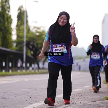 Runner Photo 8389716