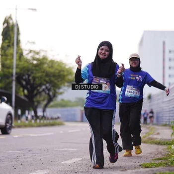 Runner Photo 8389719