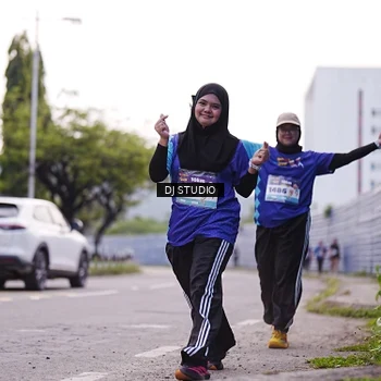 Runner Photo 8389725