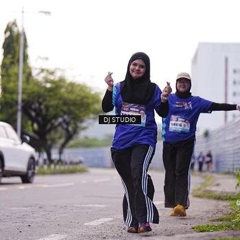 Runner Photo 8389727