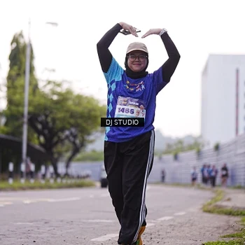 Runner Photo 8389740