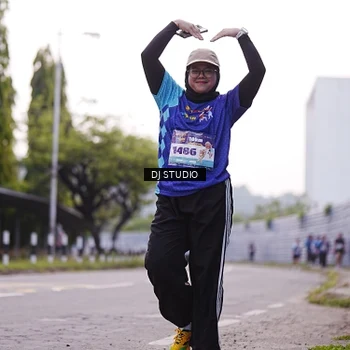 Runner Photo 8389749