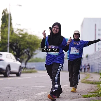 Runner Photo 8389762