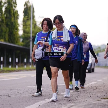 Runner Photo 8389769