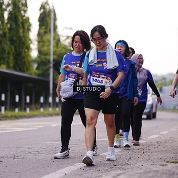 Runner Photo 8389770