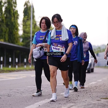 Runner Photo 8389771