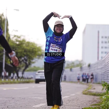 Runner Photo 8389775