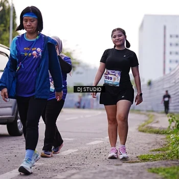 Runner Photo 8389778