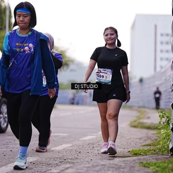Runner Photo 8389781