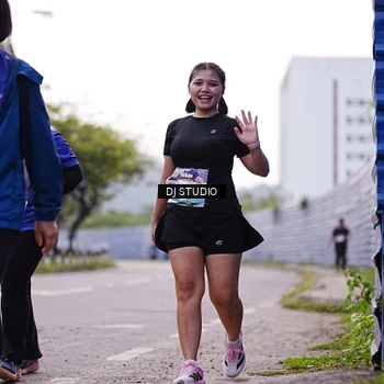Runner Photo 8389783