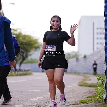 Runner Photo 8389801
