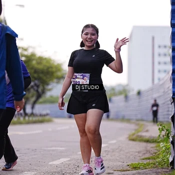 Runner Photo 8389802