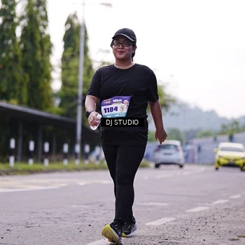 Runner Photo 8389812