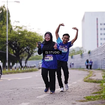 Runner Photo 8389828