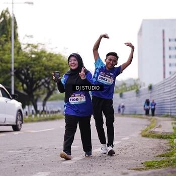 Runner Photo 8389834