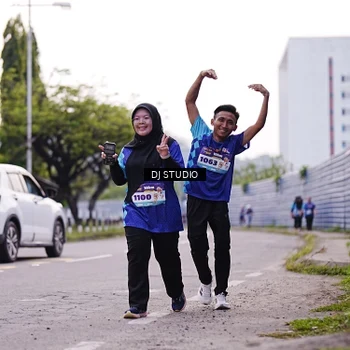 Runner Photo 8389836