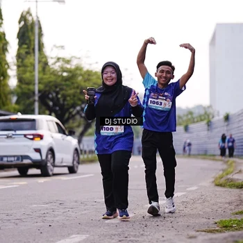 Runner Photo 8389838