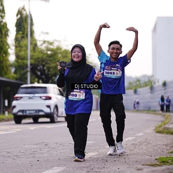Runner Photo 8389843