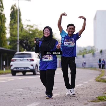 Runner Photo 8389860
