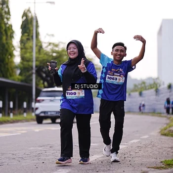 Runner Photo 8389870
