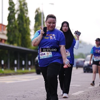 Runner Photo 8389874