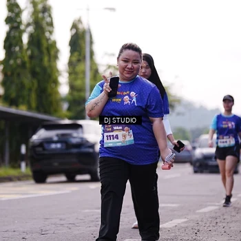 Runner Photo 8389877