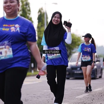 Runner Photo 8389879