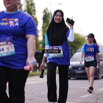 Runner Photo 8389880