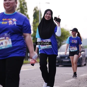 Runner Photo 8389881