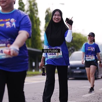 Runner Photo 8389883