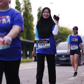 Runner Photo 8389886