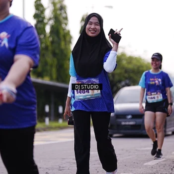 Runner Photo 8389888