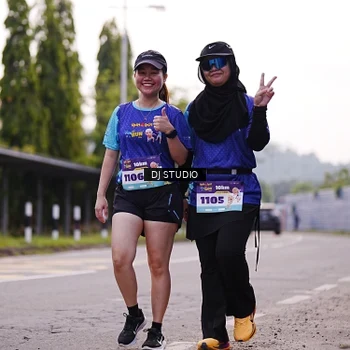 Runner Photo 8389899