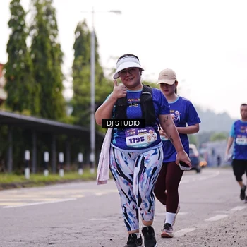 Runner Photo 8389912
