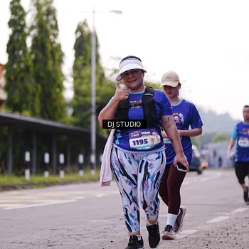 Runner Photo 8389915