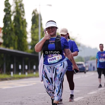 Runner Photo 8389917
