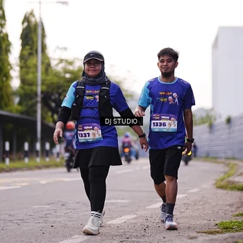 Runner Photo 8389946