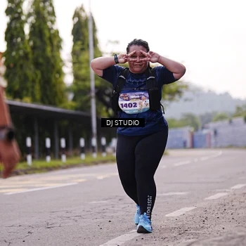 Runner Photo 8390010