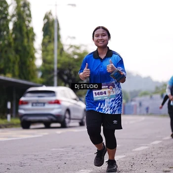 Runner Photo 8390021