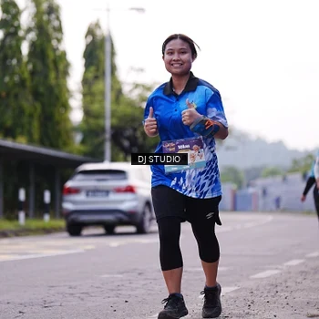 Runner Photo 8390024