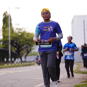 Runner Photo 8390037