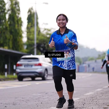 Runner Photo 8390047