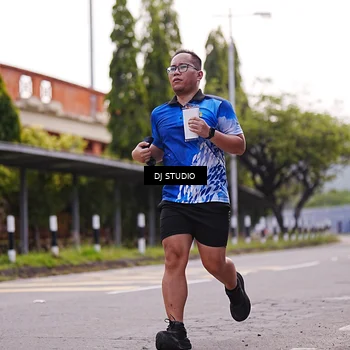Runner Photo 8390057