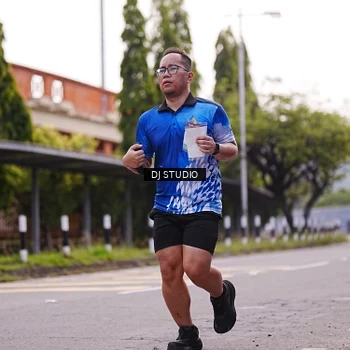 Runner Photo 8390061