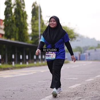Runner Photo 8390068